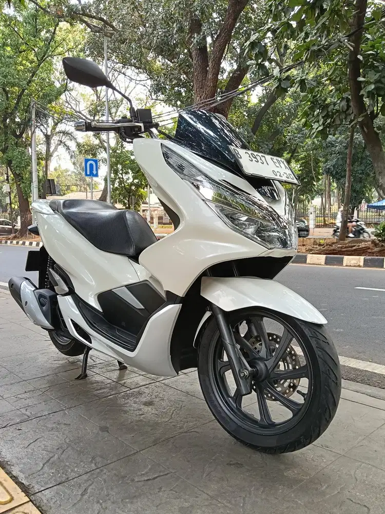 DP MINIM 2.500 CASH KREDIT HONDA PCX 150 CBS ISS THN 2020 PJK IDUP