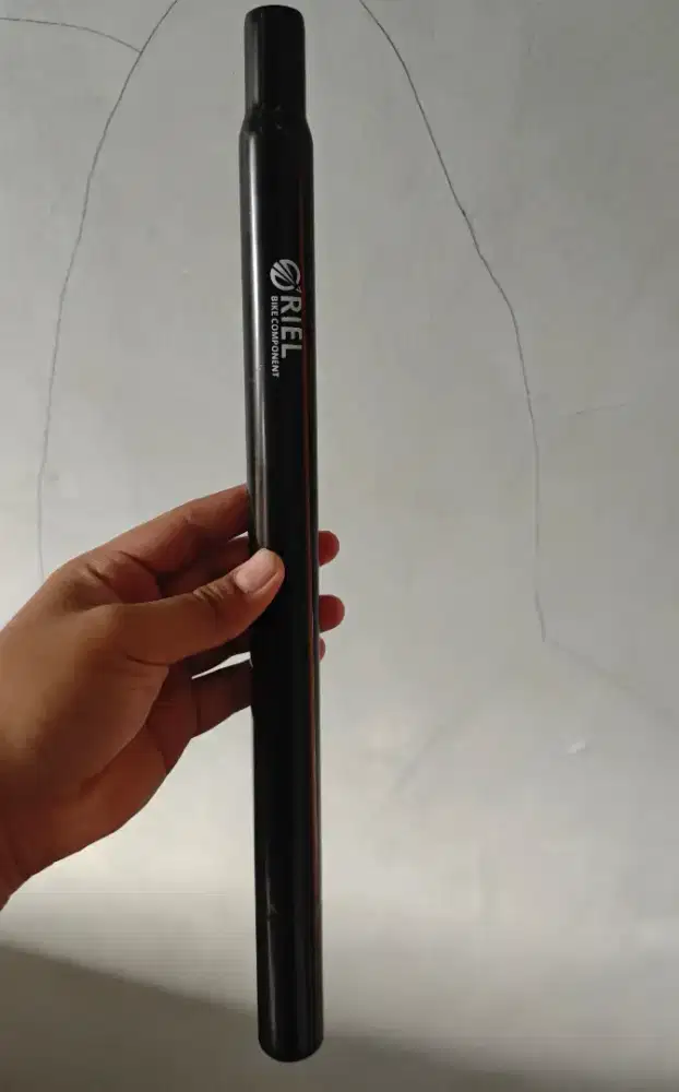 seatpost sepeda atau batang tempat duduk sepeda