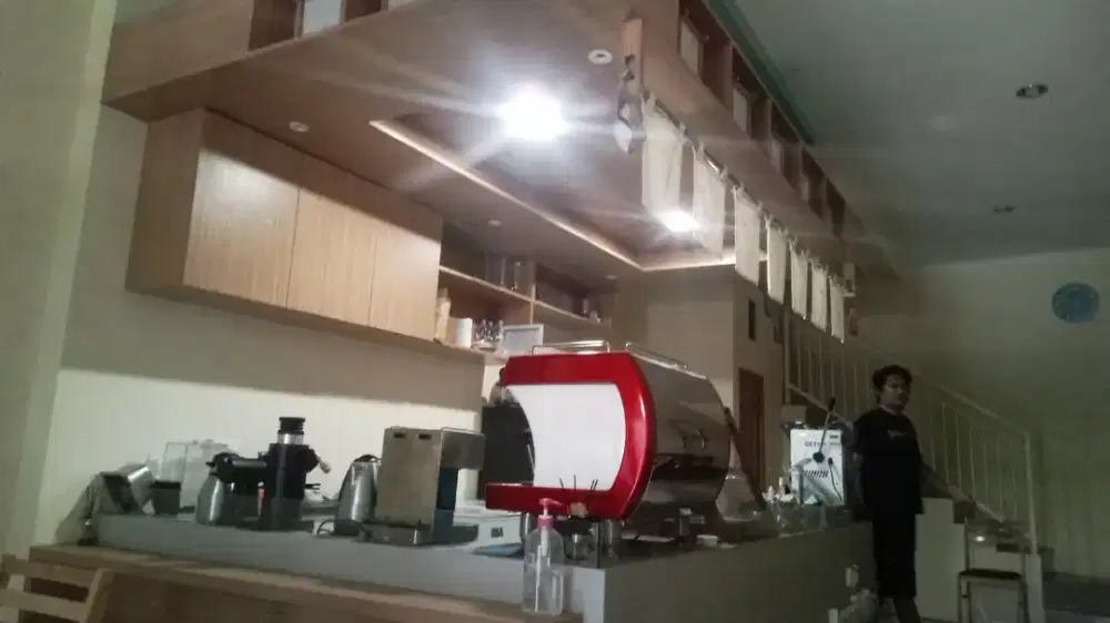 Perlengkapan /alat untuk kafe