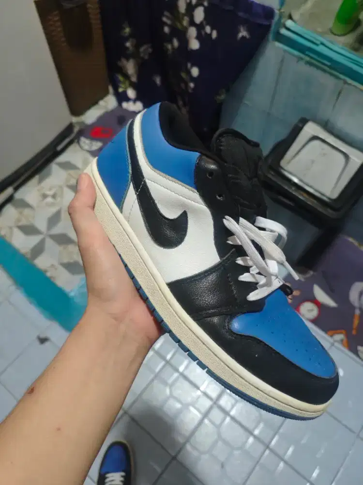 Sepatu Nike air jordan blue toe