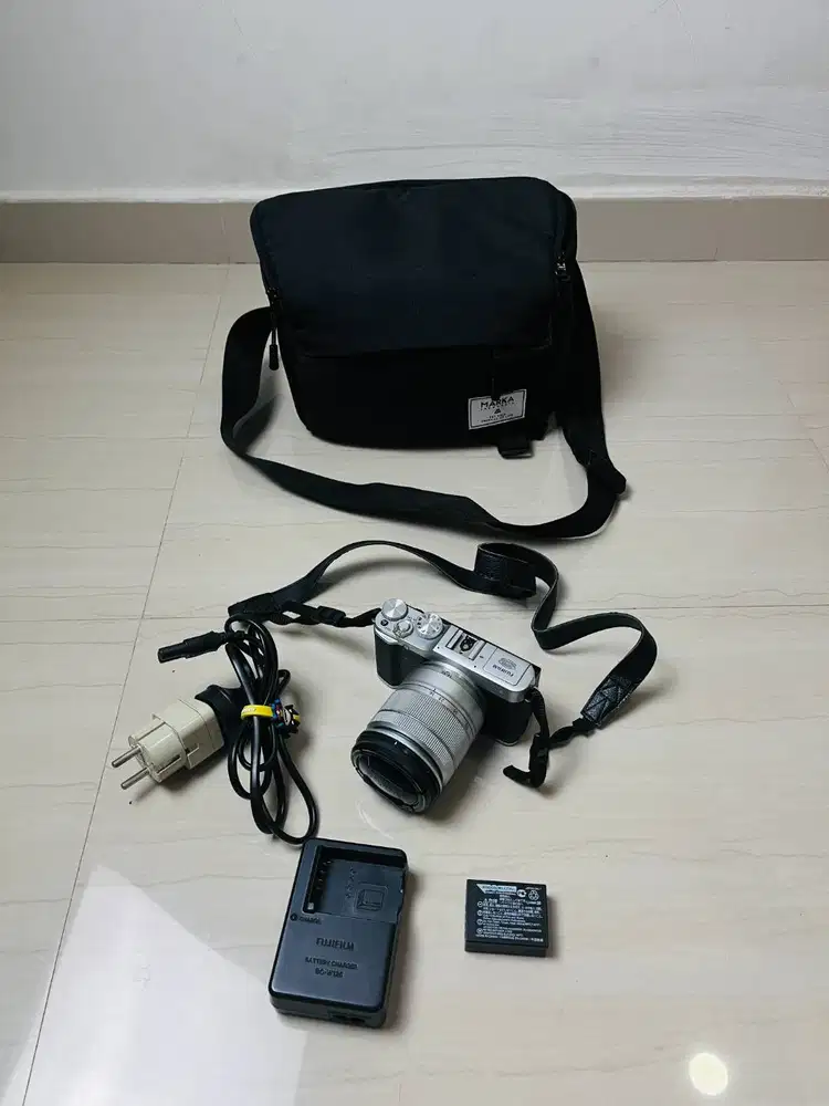 Fujifilm XA2 Retro Camera Style Mirrorless