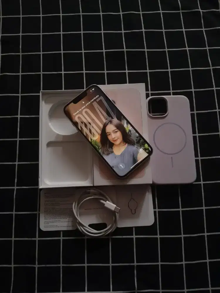 IPHONE 13 256 INTER PINK