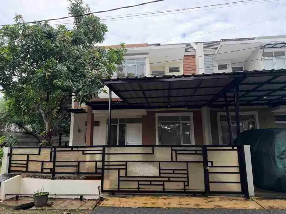 Rumah sdh Renovasi siap huni  murah 1.4 M di Emerald Spring Cibubur