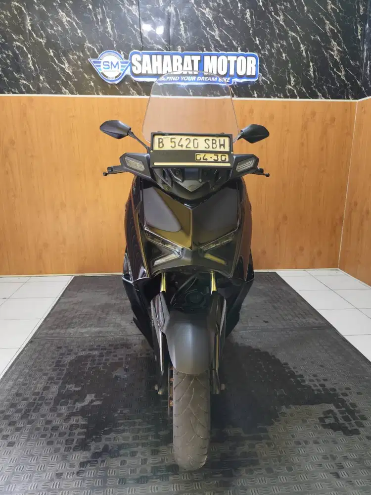 YAMAHA XMAX TECHMAX TH 2025