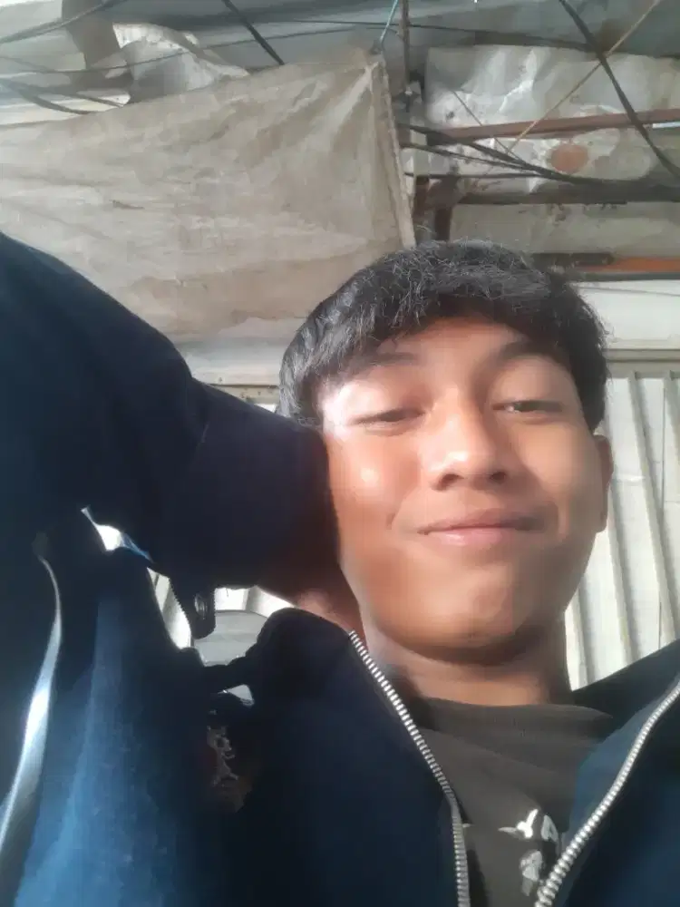 Bismillah cari lowongan pekerjaan umur 17