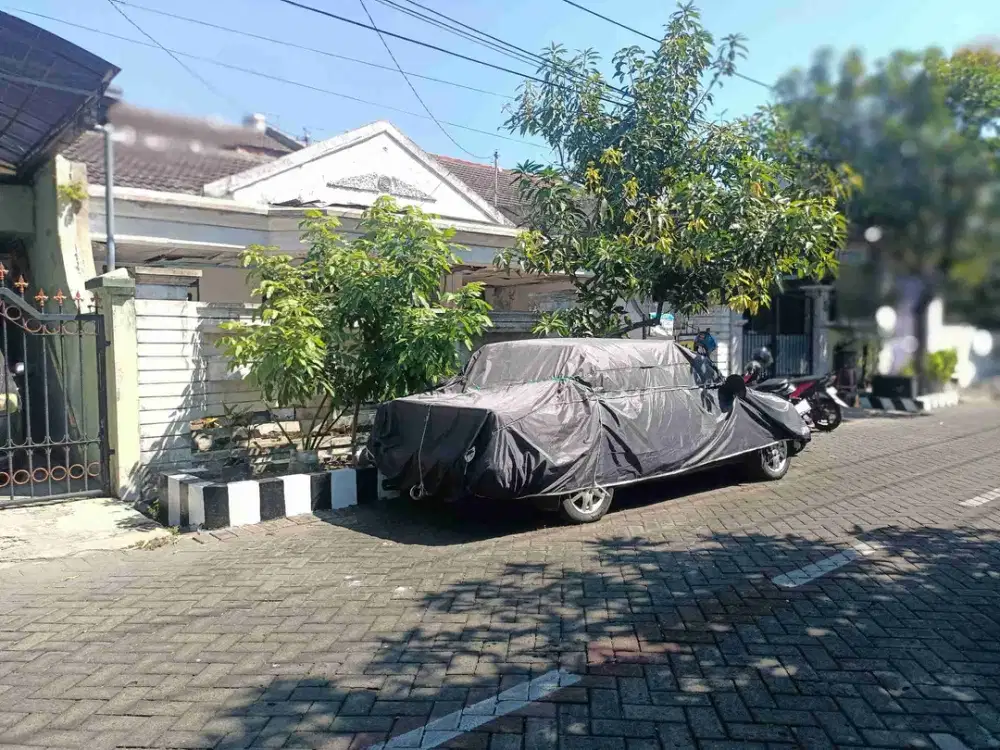 Dijual Rumah Hitung Tanah di Perumahan Kutisari Indah Utara Tenggilis Mejoyo Surabaya