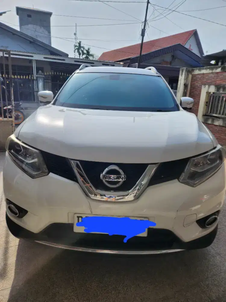 Dijual Mobil Nissan Xtrail 2015 Automatic pemakaian Pribadi