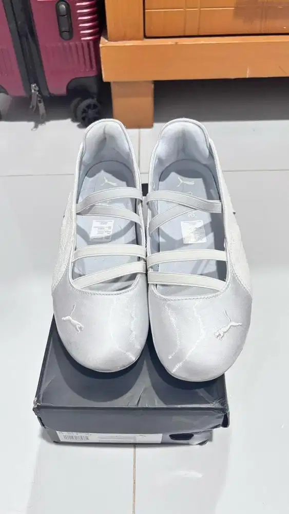 (limited edition) pumma ballet silver satin