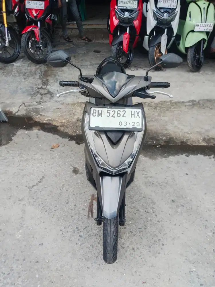 Dijual cepat Honda beat deluxe tahun 2024