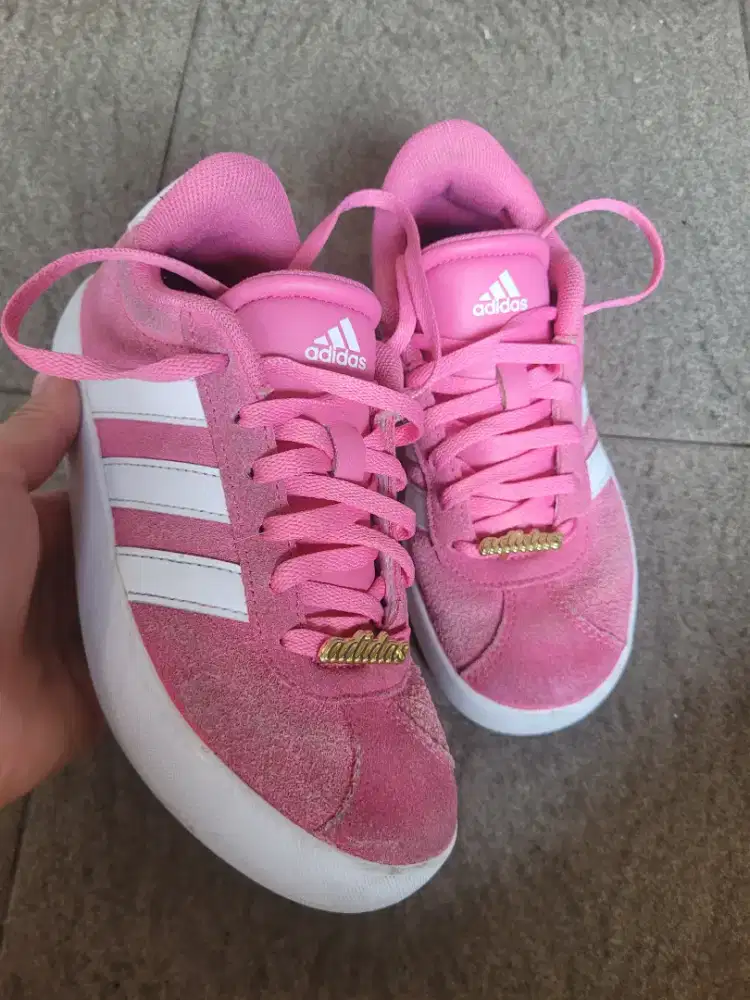 Sepatu anak perempuan adidas ori