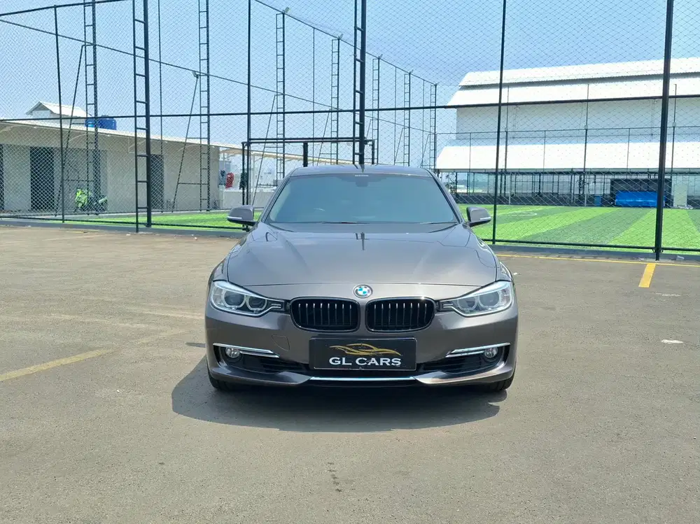 Bmw 320i Luxury Cash 2015 Havana Brown Good Condition