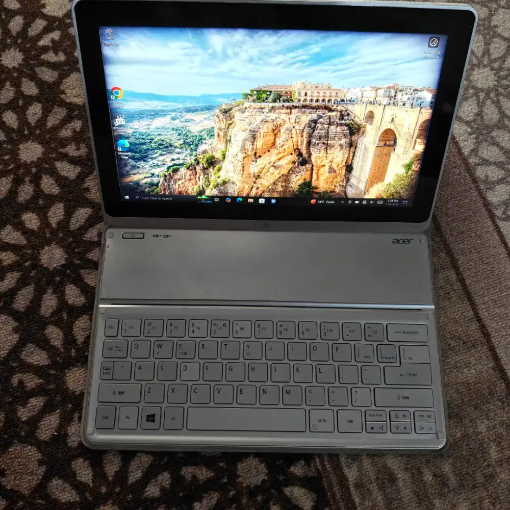 Laptop Tablet Acer Iconia w701 i3 SSD FullHD Silver Premium Keyboard