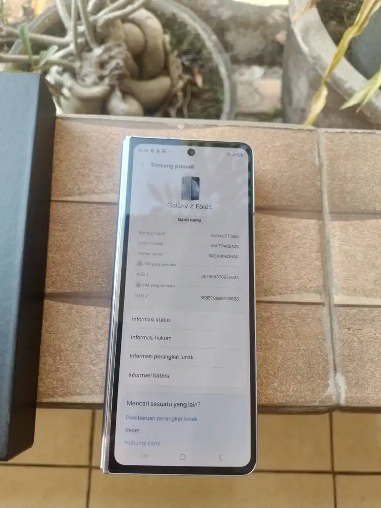 WTS Samsung Z Fold 5 / 256gb  Minus layar belakang