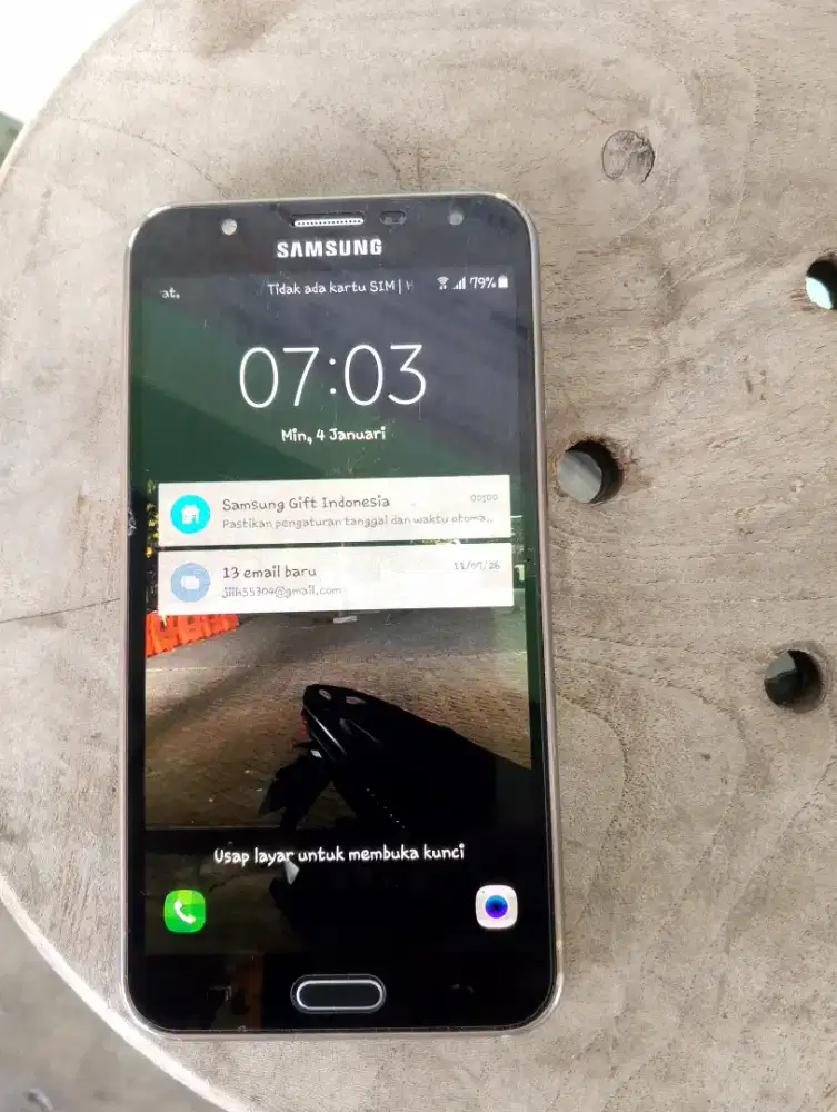 Samsung J7 second