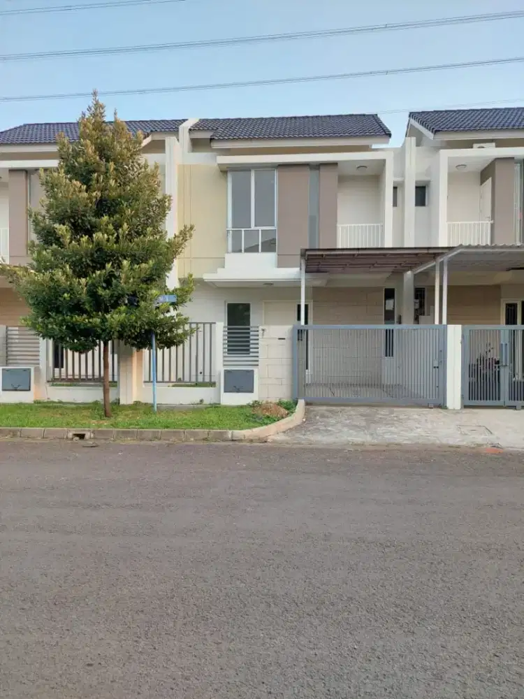 Disewakan Rumah Cluster Valencia Palem Semi 3+1 KT, Pemilik Langsung