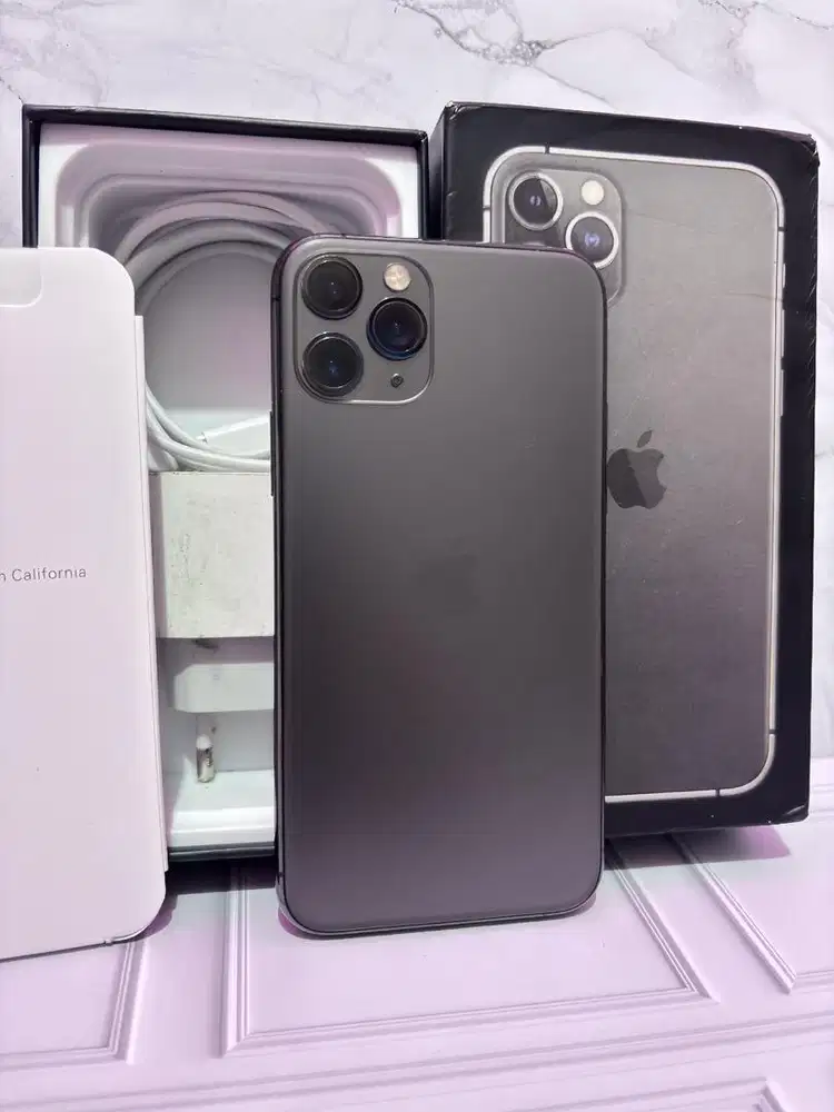 iPhone 11 Pro 64Gb Fullset Nominuss Jaringan Aman Sentosa Kenceng