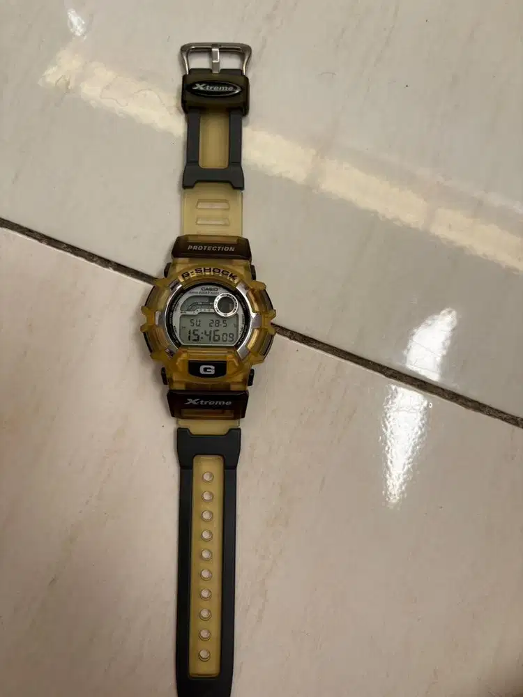 Jam tangan G-Shock