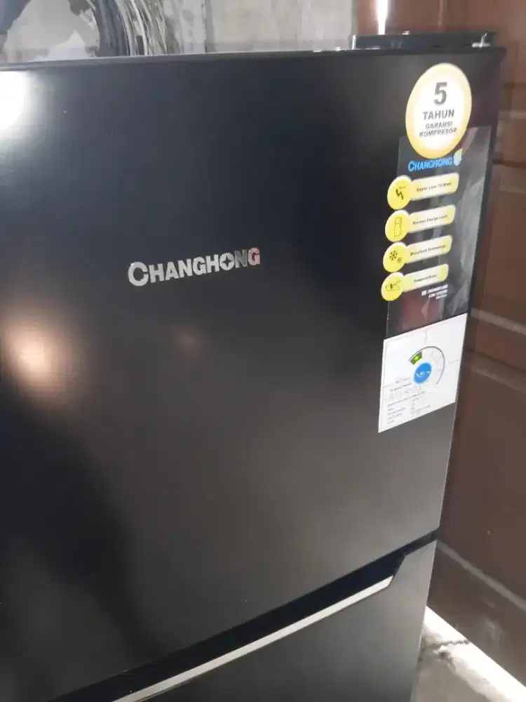 Kulkas pintu 2 merk Changhong