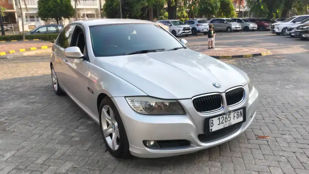BMW 320i 2010/2011 upgrade idrive