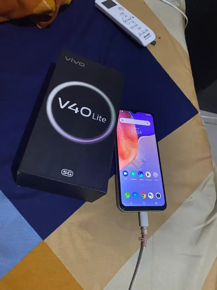 Vivo v40 lite republis