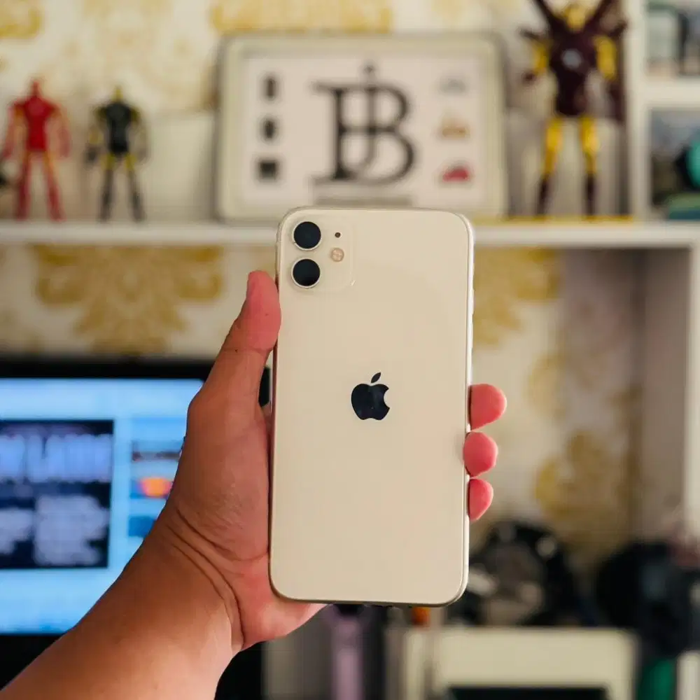 iPhone 11 Mulus jual cepaat