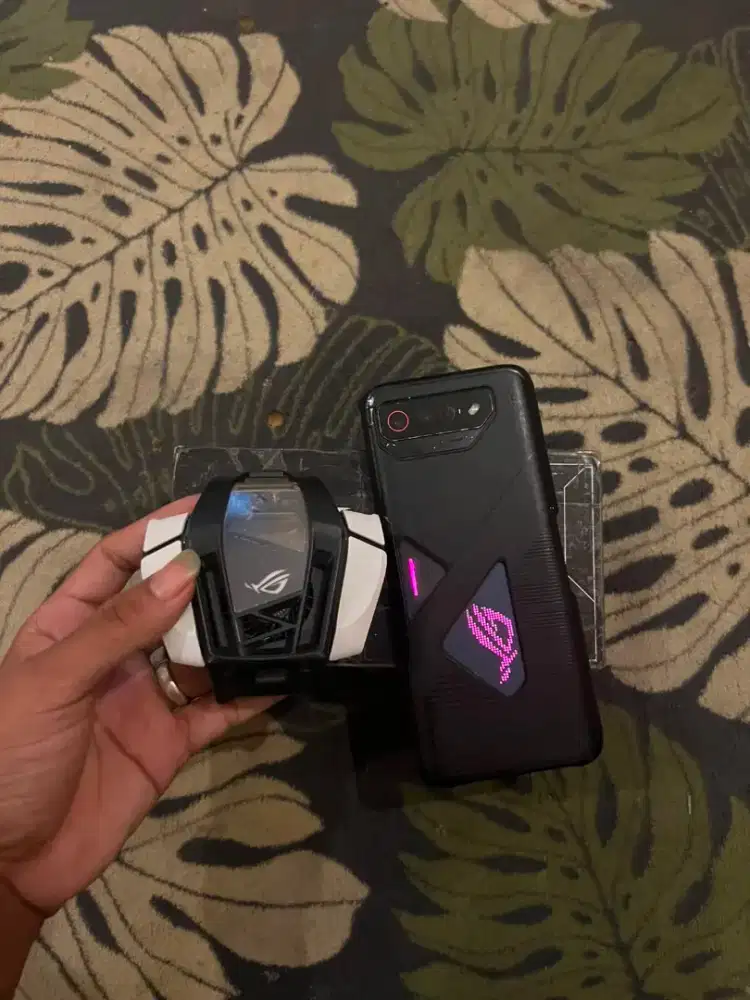 Asus ROG PHONE 7 12/256gb mulus resmi