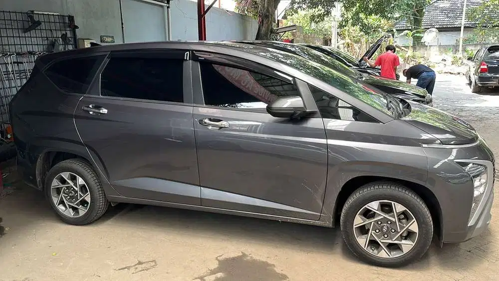 Hyundai Stargazer Prime Captain Seat 2023