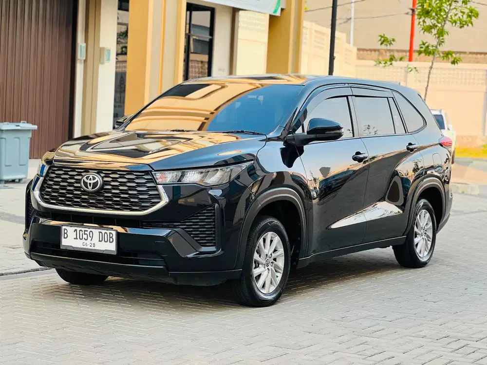 INNOVA ZENIX 2.0 G CVT BENSIN 2023 HITAM NON HYBRID 2024 MOBIL BAGUS