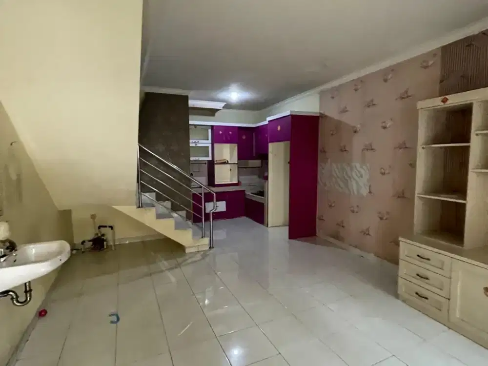 Dijual Rumah Tambora SHM di Gg Perkapuran By Rumah Chinida (Dw)