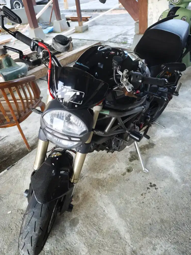 Ducati Monster 1100 Evo ABS