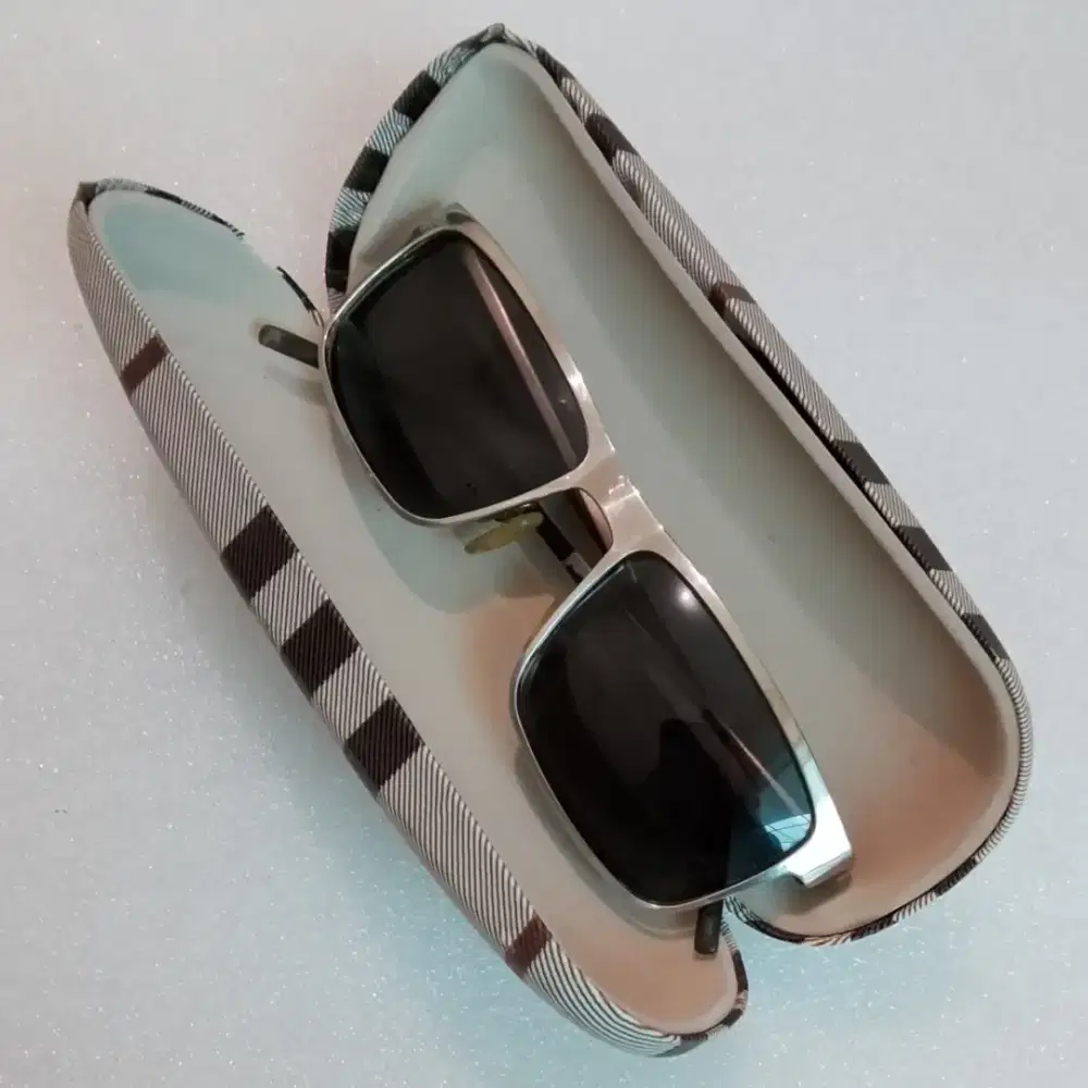 Kacamata GUCCI (GG2208)