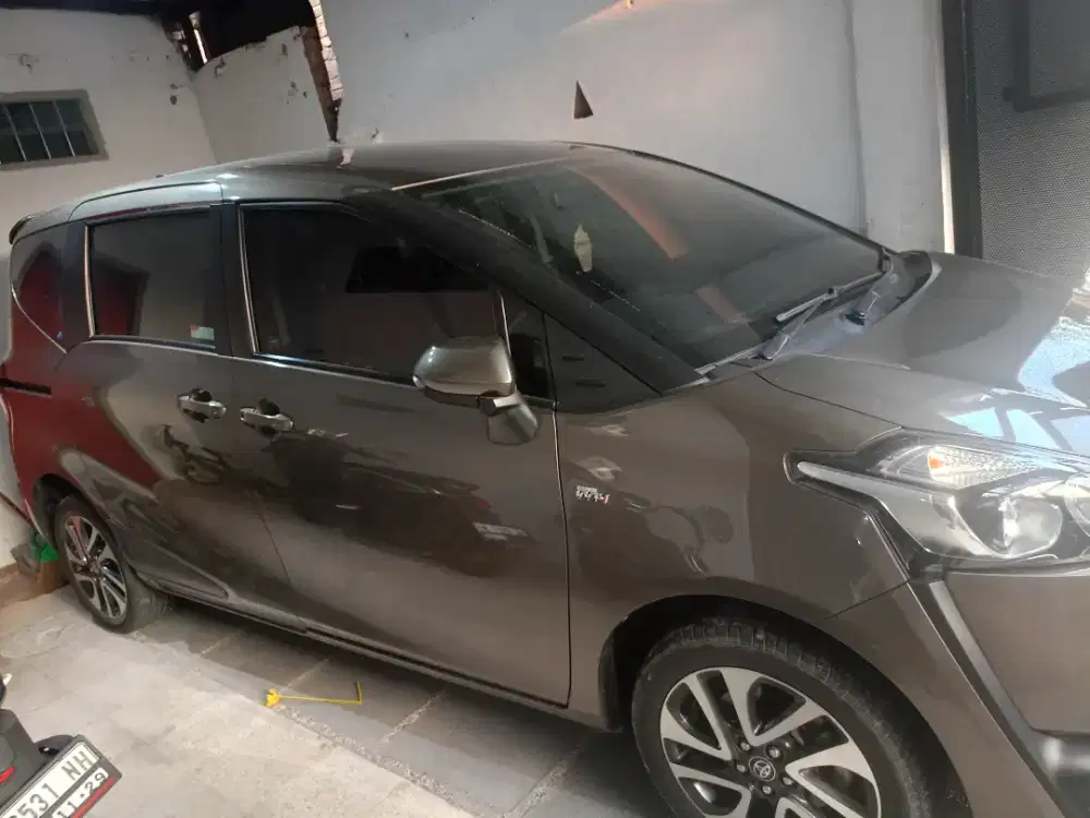 Di jual Mobil Pribadi,tahun 2019 pemakaian 2019.KM rendah 33.000.