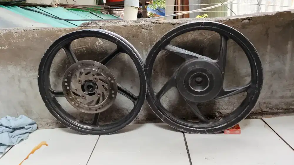 velg bekas Vario kzr