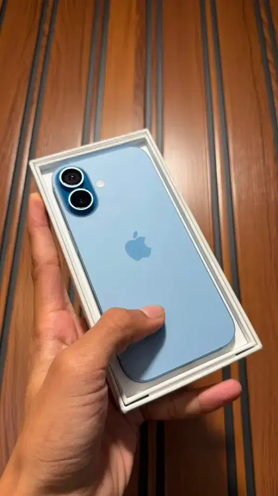 iPhone 17 basic mist blue 256gb iBox