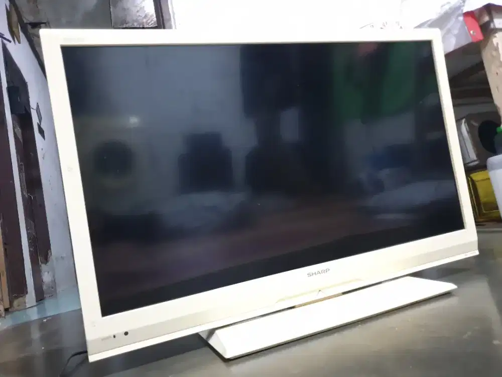 SHARP LC- 32LE240M