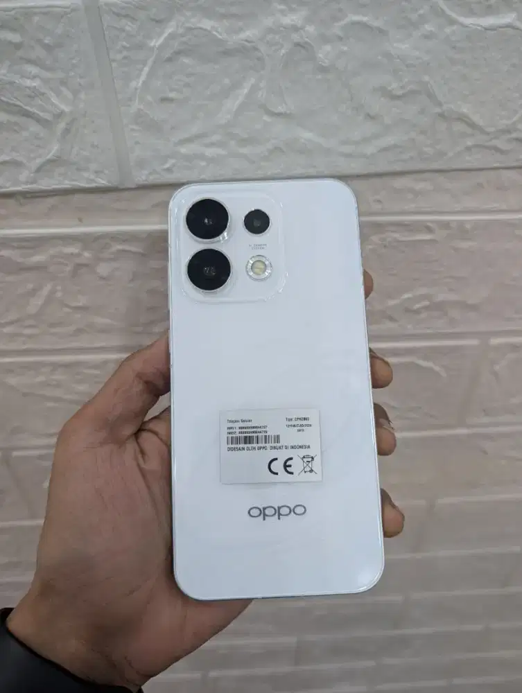 Oppo Reno 16 Pro 5G 12/256 GB Like New