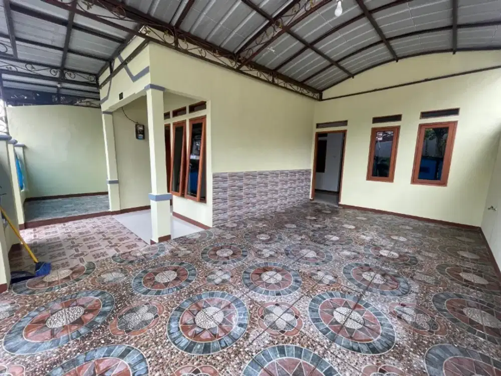 JUAL CEPAT RUMAH SIAP HUNI DALAM CLUSTER CIBINONG PEMDA