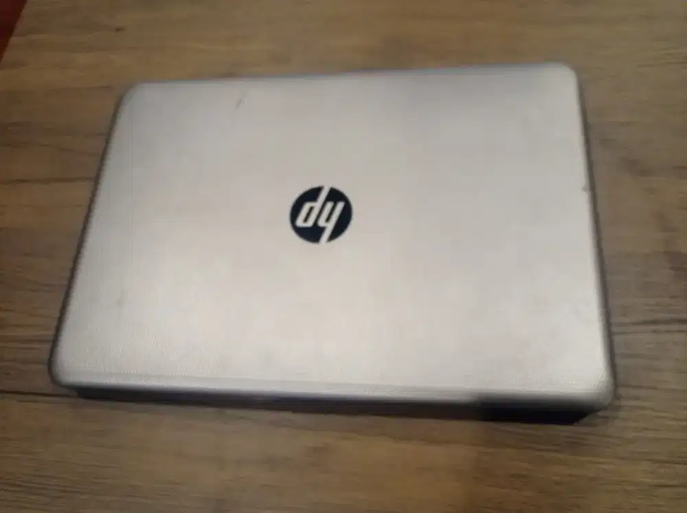 Laptop HP 14 i3 ram 8 ssd 512 josss