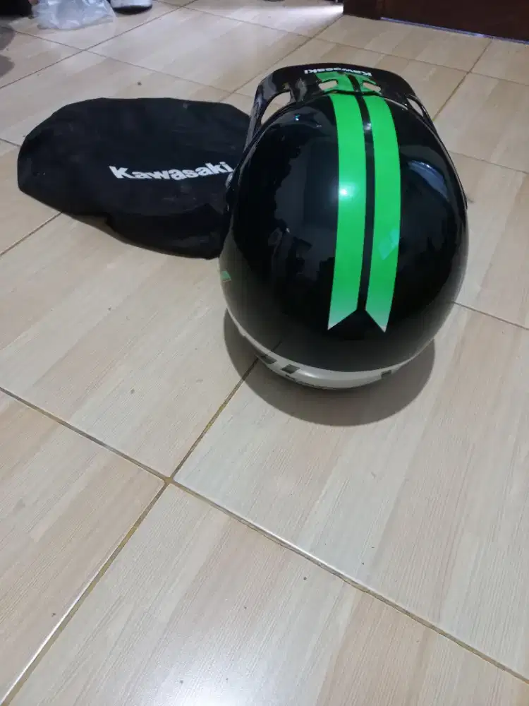 Helm trail belum pernahndipakai
