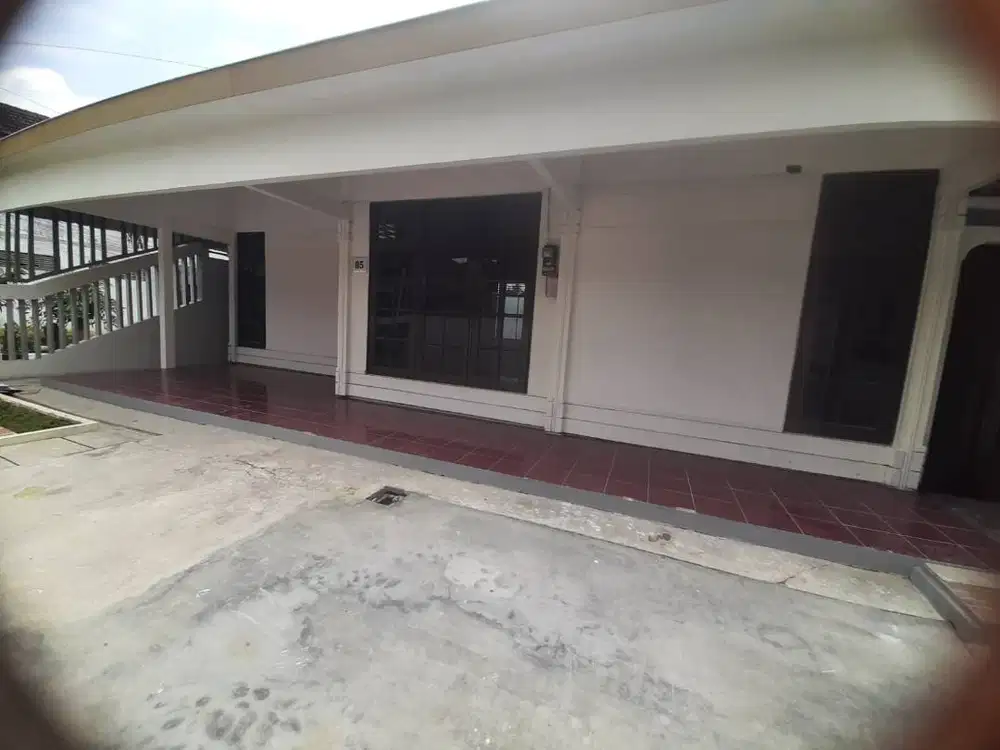 disewakan rumah di banyumanik