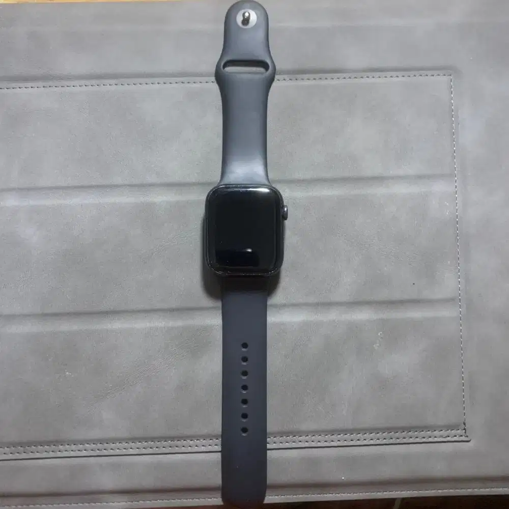 Apple watch Series 7 45 mm