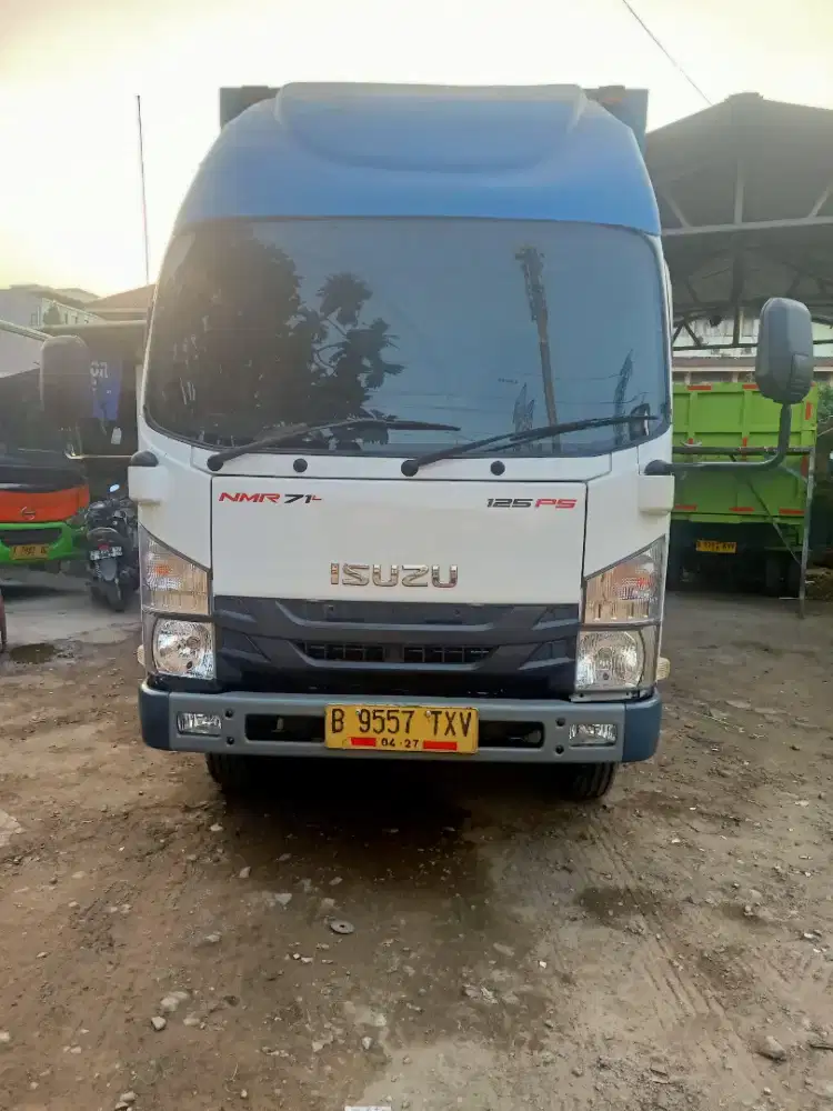 ISUZU ELF NMR 71 LONG BOX THN 2022