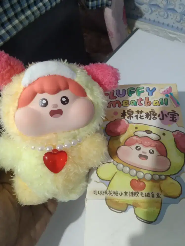 Fluffy Meatball keychain