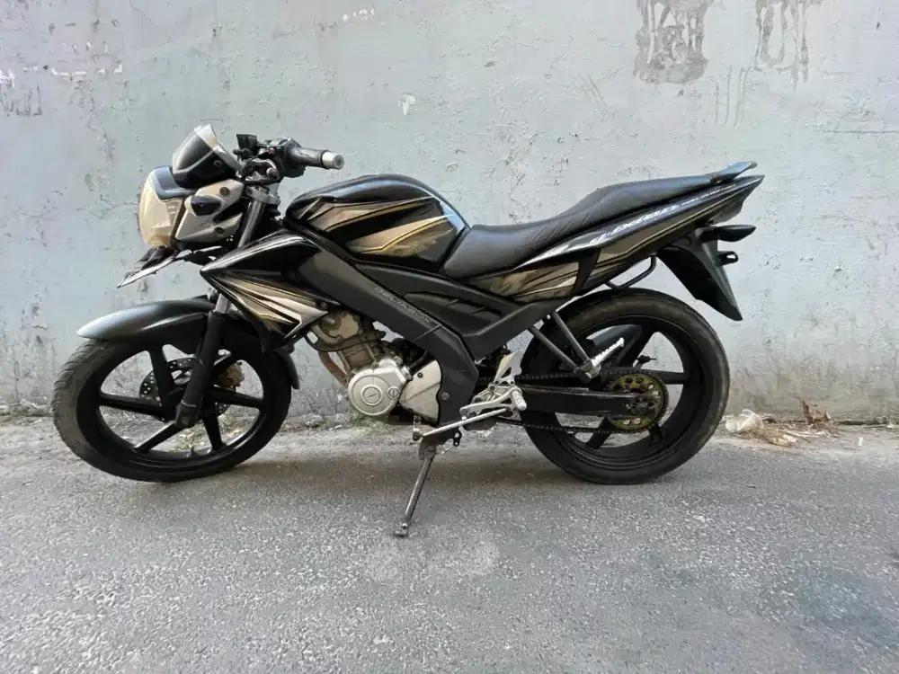 Vixion Old 2012