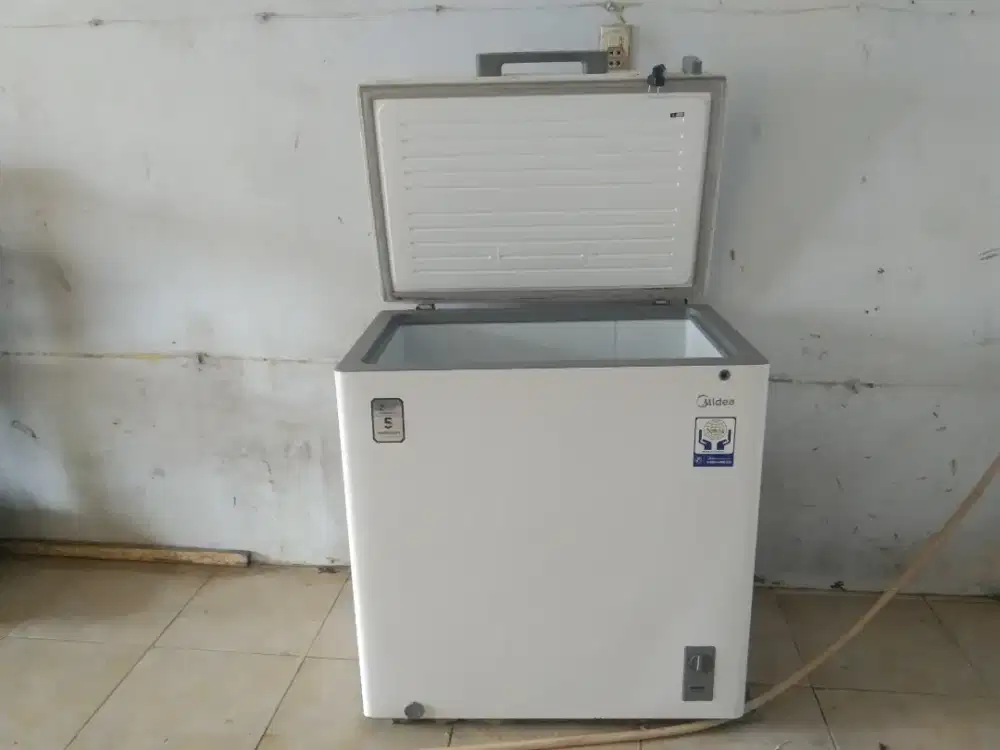 Freezer Midea 200L