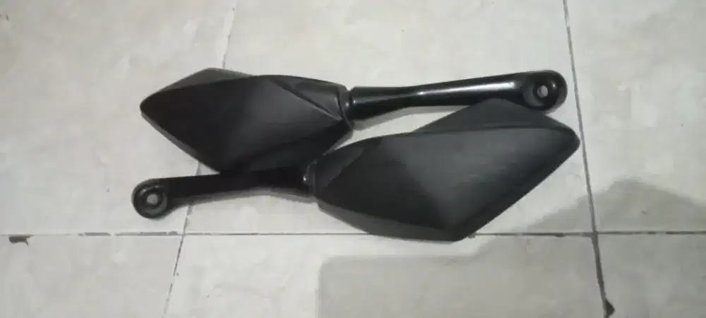 Spion CBR150R tahun 2016