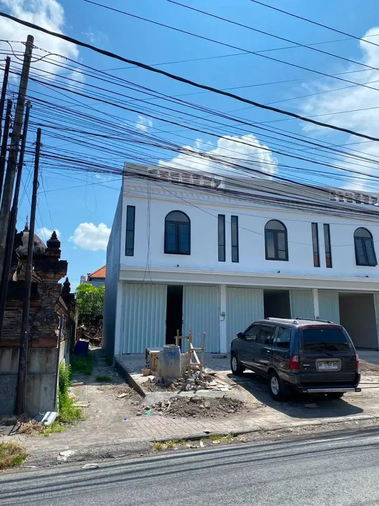 BUC - DISEWAKAN RUKO BARU 2 LANTAI – BANJAR TEGES DENPASAR BARAT