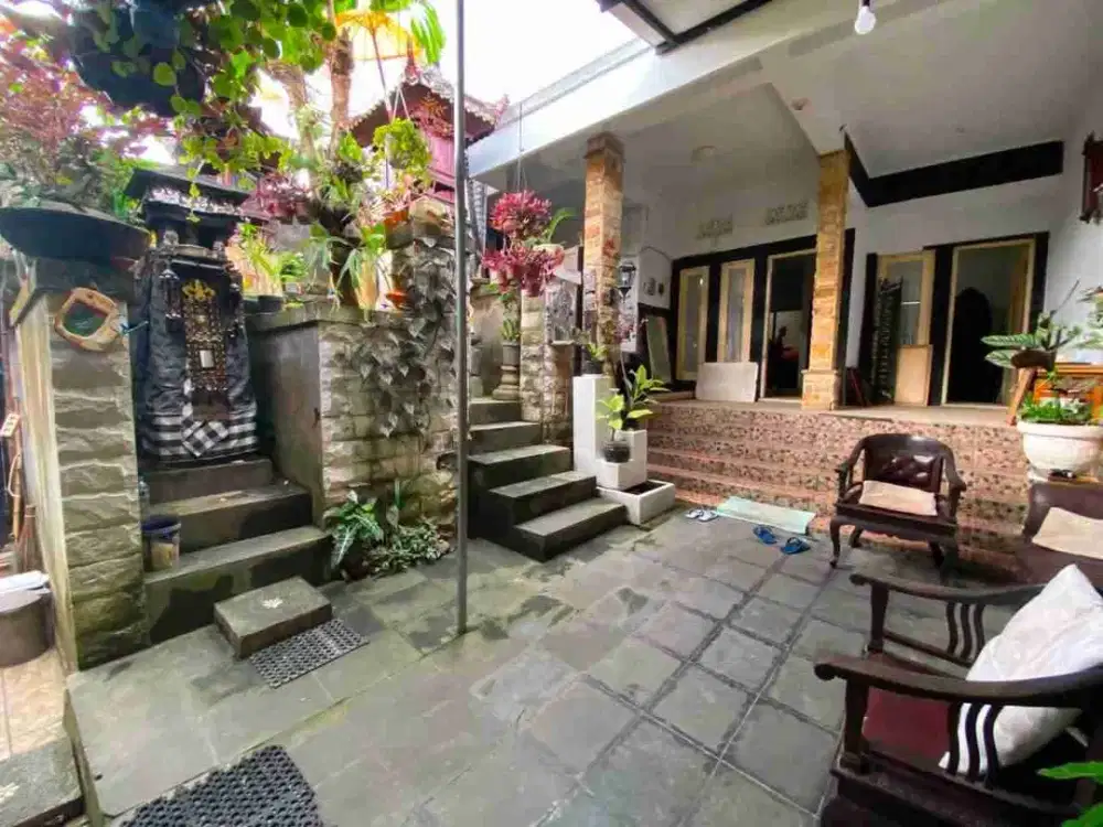 Di jual rumah luas tanah 110 m² di kebo Iwa Utara Denpasar Deket pasar Anyar cargo dan sekolah Tunas Daud