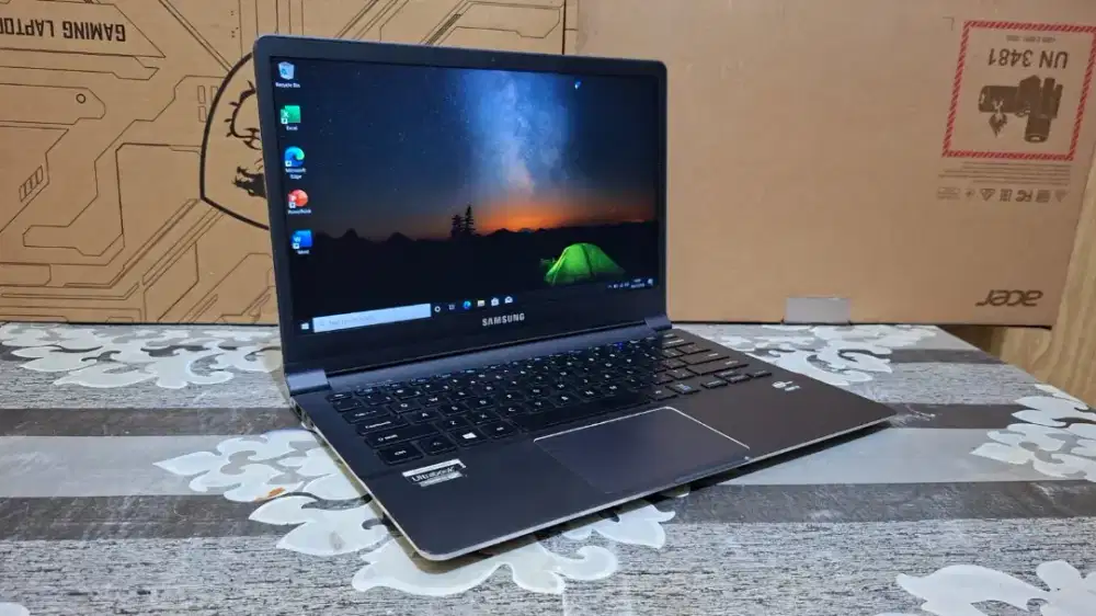 Laptop Samsung Ultrabook NP900X3