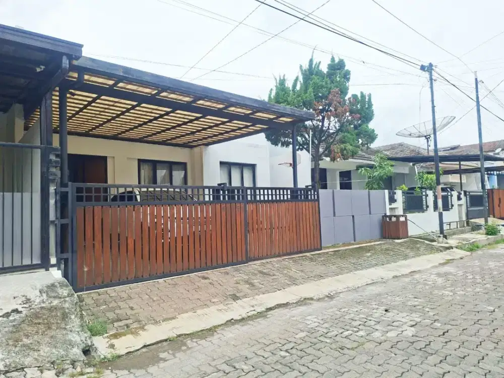 Rumah Full Furnished Siap Huni di Puri Anjasmoro Semarang Barat